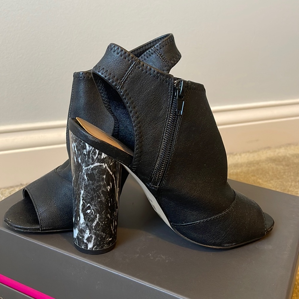 Cool high heels sandals